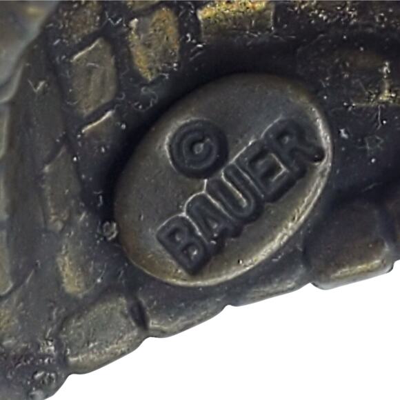 Dorothy Bauer Red Crystal Heart Charm Puffy 90s Swarovski Purse Collar Keychain - Picture 5 of 5